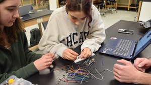 Students Electronics Lab Breadboard Coding